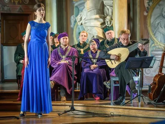 Występują (od lewej): Hanna Sosnowska - sopran, Piotr Zaleski - lutnia