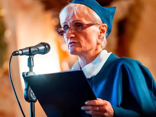 Prof. dr hab. Anna Granat-Janki, Kierownik Katedry Teorii Muzyki i Historii Śląskiej Kultury Muzycznej AMKL, promotor w postępowaniu o nadanie tytułu doktora honoris causa AMKL prof. dr. h.c. mult. Mieczysławowi 