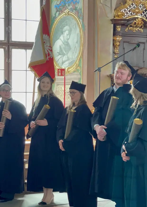 Uroczysta promocja doktor&oacute;w i doktor&oacute;w habilitowanych uczelni artystycznych Wrocławia