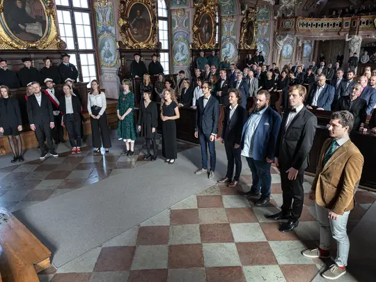 Immatrykulacja przedstawicieli student&oacute;w I roku Uczelni  Artystycznych Wrocławia