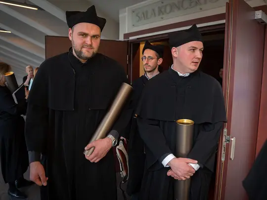 Doktorzy i doktorzy habilitowani Uczelni Artystycznych Wrocławia