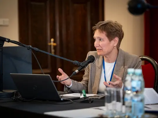 prof. dr hab. Violetta Kostka