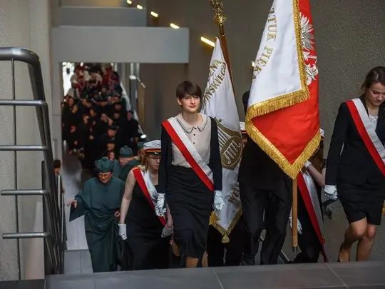 Uroczysta Promocja Doktor&oacute;w i Doktor&oacute;w Habilitowanych Sztuki Uczelni Artystycznych Wrocławia 03.04.2017