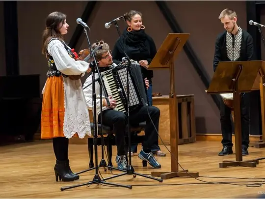 IV Og&oacute;lnopolski Kongres Student&oacute;w Muzykoterapii "Muzyczne interakcje" 16-17.05.2015