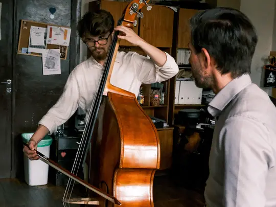 Dr hab. Krzysztof Firlus oraz uczestnik kursu