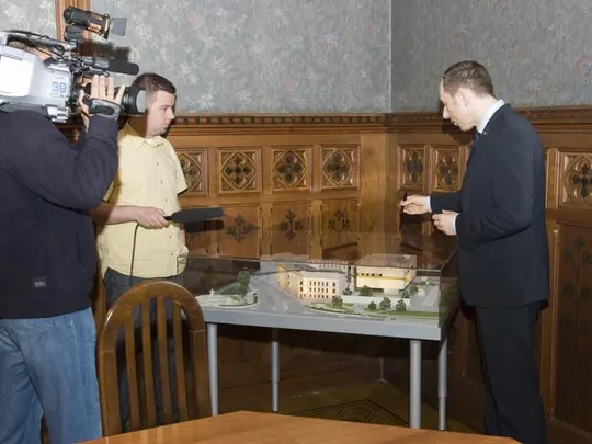 Podpisanie umowy o dofinansowanie rozbudowy Akademii Muzycznej we Wrocławiu 31.05.2010