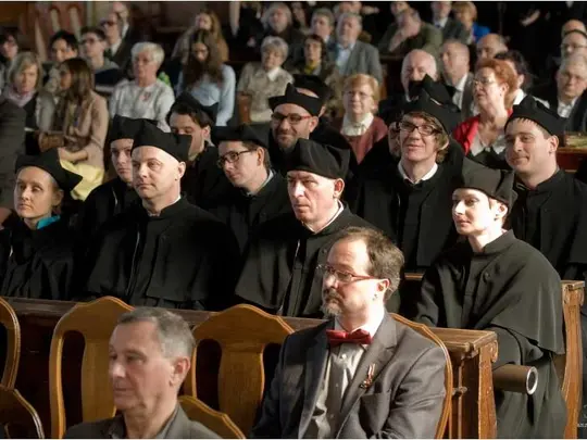 Uroczysta promocja doktor&oacute;w i doktor&oacute;w habilitowanych