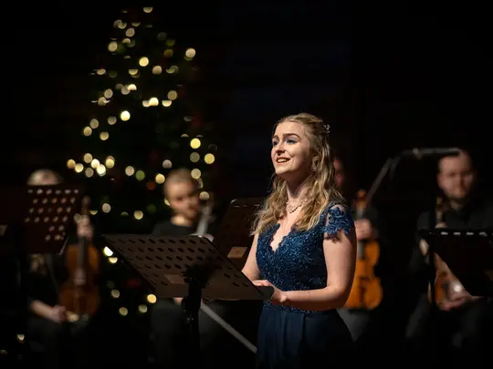 Beata Vyml&aacute;tilov&aacute; &ndash; soprano, WBB Orchestra