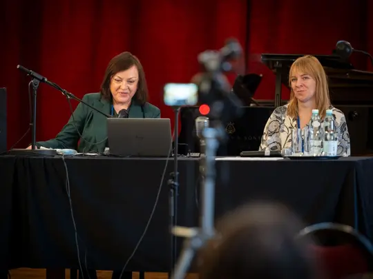 dr hab. Małgorzata Janicka-Słysz, prof. AMKP, dr hab. Ewa Grajter