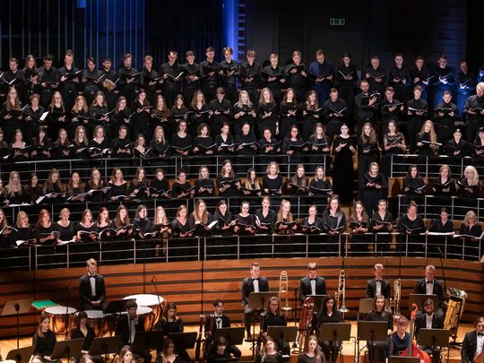 Akademicka Orkiestra Symfoniczna AMKL oraz połączone ch&oacute;ry akademickie Wrocławia