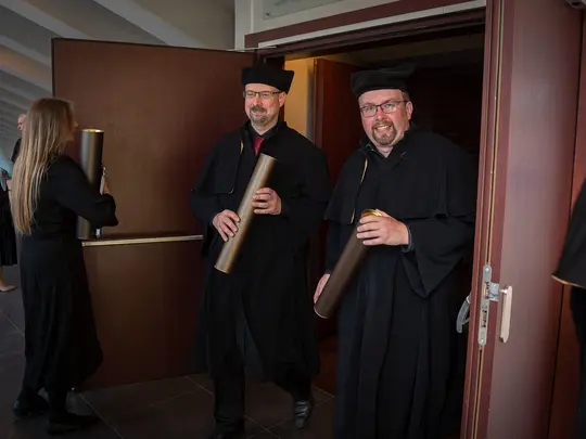 Doktorzy i doktorzy habilitowani Uczelni Artystycznych Wrocławia