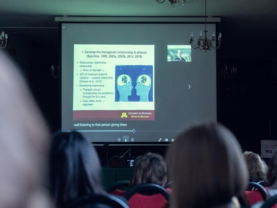 Wystąpienie prof. Michaela Silvermana z University of Minnesota (on-line)