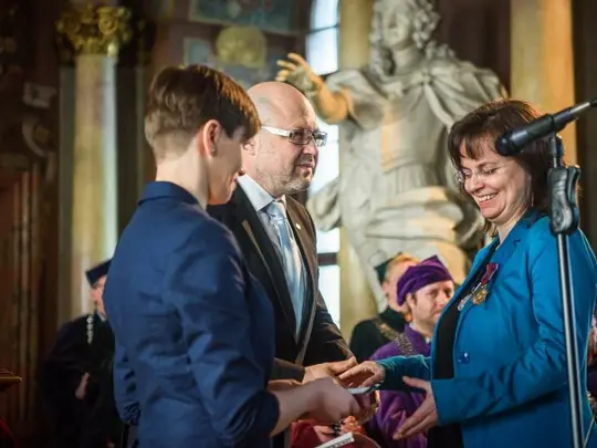 Dr Katarzyna Kluczewska odznaczony Brązowym Krzyżem Zasługi