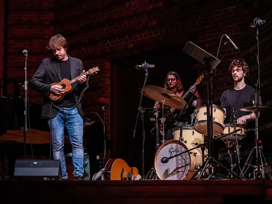 The "few tendernesses" band: Emil Smardzewski, Mikołaj Gł&oacute;wczyński, Adrian Ciesielski
