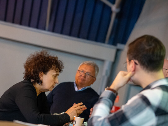 prof. dr hab. Krystyna Krzyżanowska-Łoboda w trakcie dyskusji