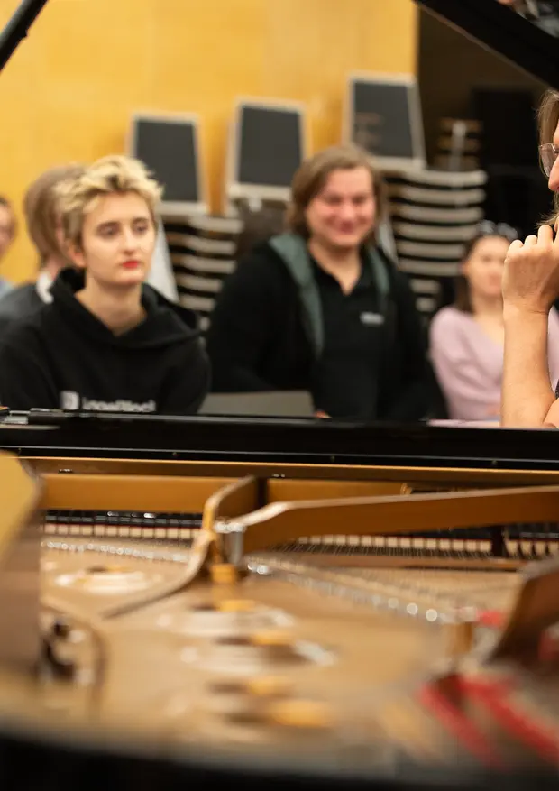 Leszek Możdzer i uczestnicy warsztat&oacute;w Jazz Masterclass Możdzer Danielsson Fresc