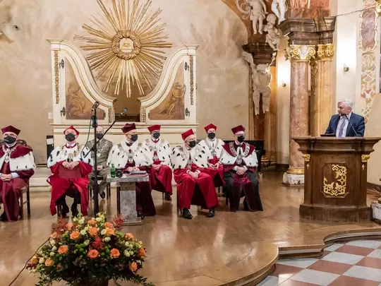 Odczytanie listu Premiera Mateusza Morawieckiego, przem&oacute;wienie Wicewojewody Dolnośląskiego Bogusława Szpytmy