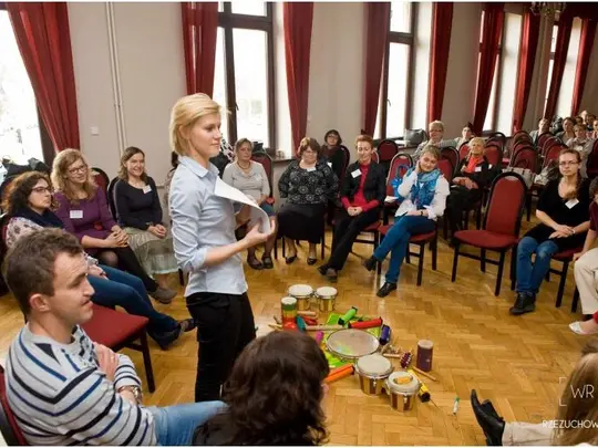 VII Międzynarodowe Forum Muzykoterapeut&oacute;w "Muzykoterapia - stałość i zmiana" 16-17.10.2014