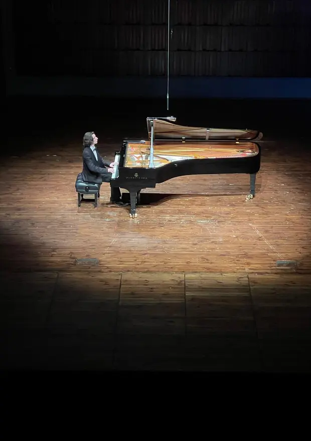 Występ Jakuba Urgoła podczas Niemiecko-polskiego koncertu fortepianowego