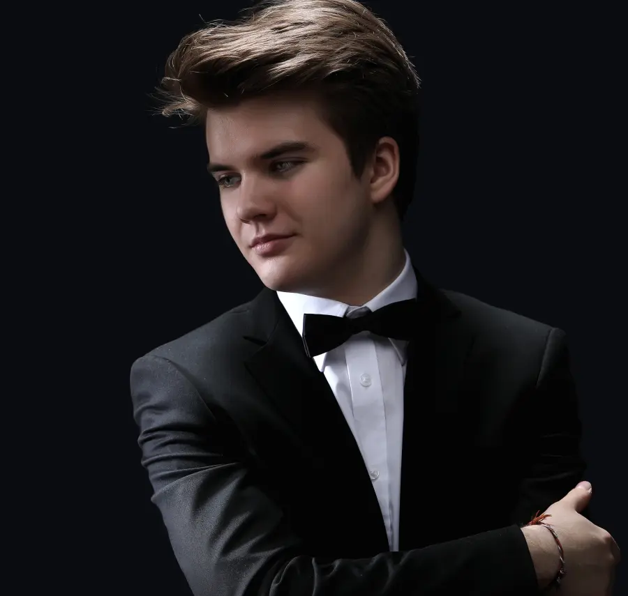 Sukces mgra Piotra Alexewicza