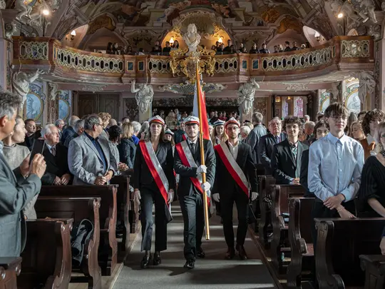 Orszak akademicki w Auli Leopoldina w Gmachu Gł&oacute;wnym Uniwersytetu Wrocławskiego