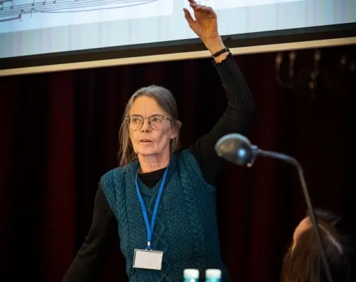 prof dr. Gesine Schr&ouml;der