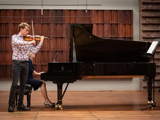 Wojciech Krajewski, przy fortepianie dr Joanna Zathey