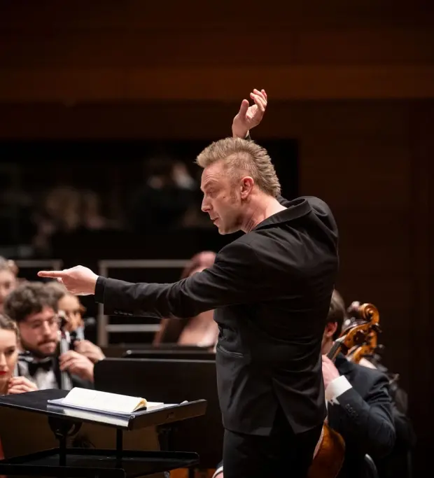 Akademicka Orkiestra Symfoniczna, dyrygent Wojciech Rodek