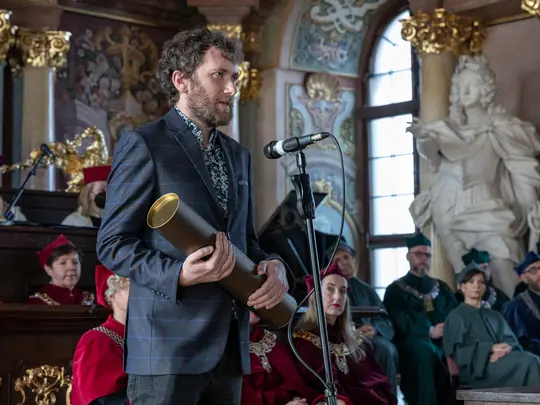 Prezes Zarządu Fundacji ZW Foundation Pan Mateusz Kozieradzki