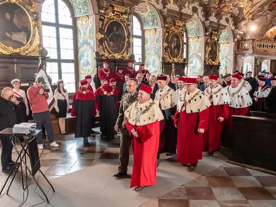 IM Rektorzy KRUWiO oraz Goście zgromadzeni w Auli Leopoldina Uniwersytetu Wrocławskiego