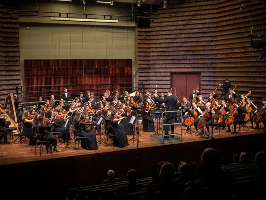 Marek Wroniszewski, Akademicka Orkiestra Symfoniczna AMKL