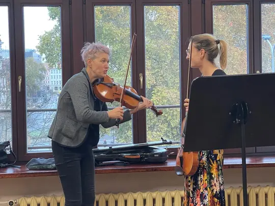 Viola Master Class with Dr. Elżbieta Mrożek-Loski, professor at the Karol Szymanowski Academy of Music in Katowice