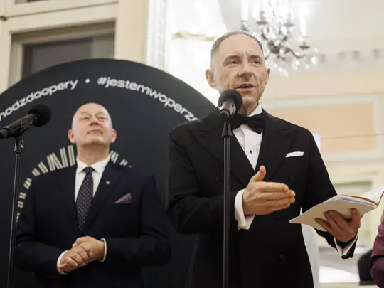 JM Rektor AMKL prof. dr hab. Krystian Kiełb wraz z dyrektorem Opery Wrocławskiej dr. Tomaszem Janczakiem