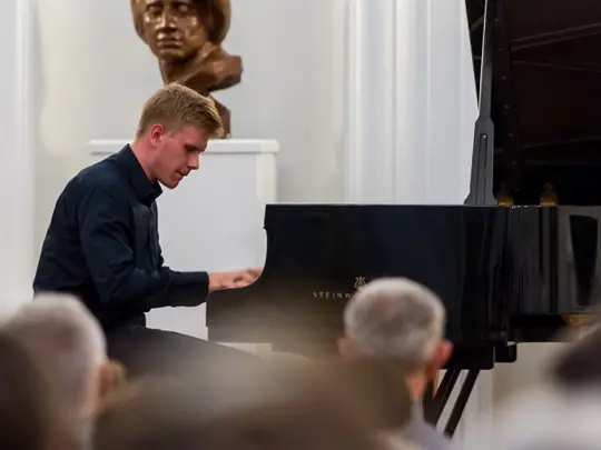 XXXIX Międzynarodowy Mistrzowski Kurs Pianistyczny w Dusznikach-Zdroju 14-26.07.2016