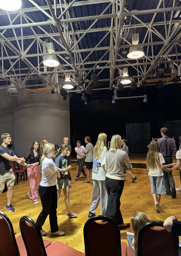 Akademia Letnich Ton&oacute;w