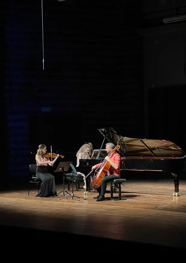 Magdalena Blum, Madalena Ziarkowska-Kołacka, Michał Micker i  Krzysztof Karpeta w Sali Koncertowej AMKL