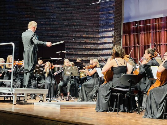 Koncert Dyplomantów z Akademicką Orkiestrą Symfoniczną 02.06.2023 r.