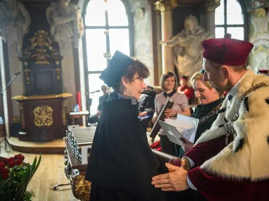 Uroczysta promocja, dr hab. Irena Olkiewicz