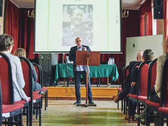 Sympozjum "Problemy nauczania w grze na instrumentach strunowych w szkołach muzycznych I i II stopnia" 03-04.03.2018