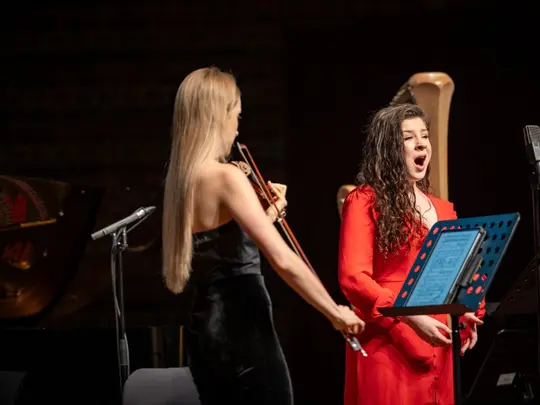 Adriana Masiak &ndash; soprano, Wojciech Koczur &ndash; viola, Karolina Podorska &ndash; violin, Tomasz Marut &ndash; piano