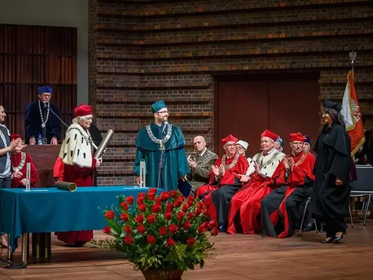 Uroczysta Promocja Doktor&oacute;w i Doktor&oacute;w Habilitowanych Sztuki Uczelni Artystycznych Wrocławia 03.04.2017