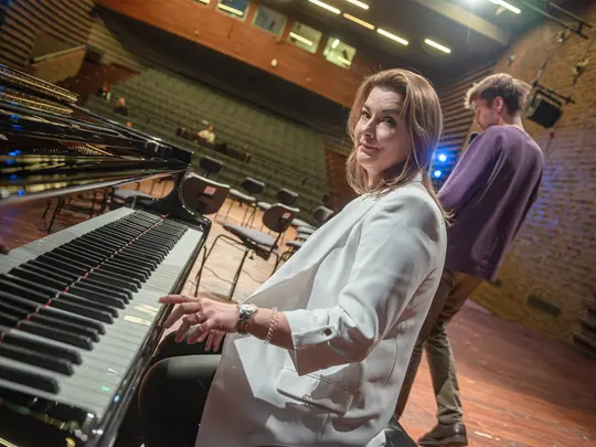 mgr Sylwia Gąsiorowska i mgr Łukasz Bzowski