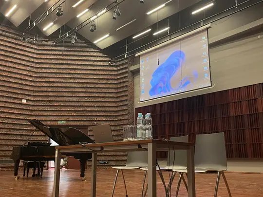 Og&oacute;lnopolska&nbsp;Interdyscyplinarna Konferencja Naukowa "Kim jest artysta? Oblicza artystycznej tożsamości we wsp&oacute;łczesnym świecie"