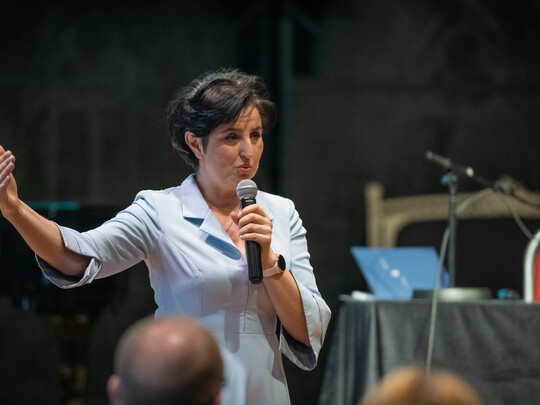 prof. dr hab. Agnieszka Frank&oacute;w-Żelazny