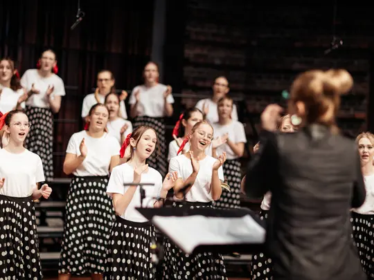 dr hab. Małgorzata Podzielny, prof. AMKL, The girls' choir of the National Music Centre in Wrocław