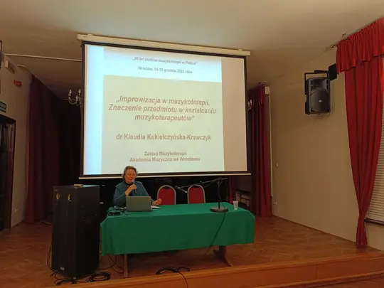 Dr Klaudia Kukiełczyńska-Krawczyk