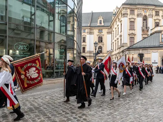 The ceremonial procession of the Community Inauguration of the Academic Year 2024/2025 of the Universities of Wrocław and Opole