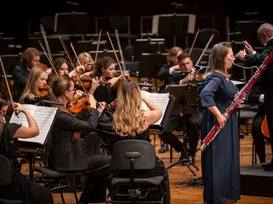 Katarzyna Zdybel-Nam &ndash; bassoon, Mieczysław Gawroński &ndash; conductor, Academic Symphony Orchestra