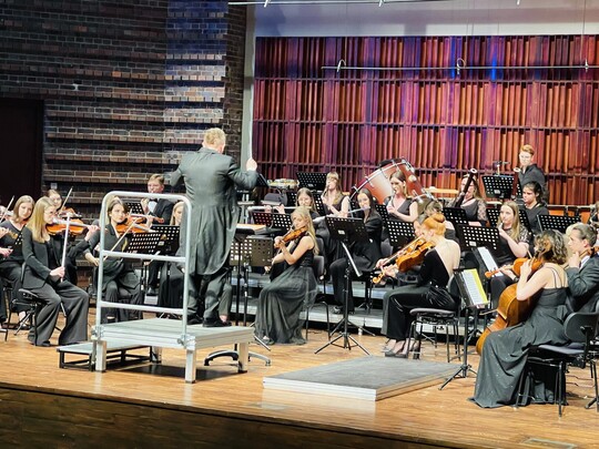 Academic Symphony Orchestra conducted by Wojciech Rodek