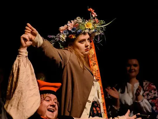 Paweł Olechowski, Maria Wajzer, Justine Guidon